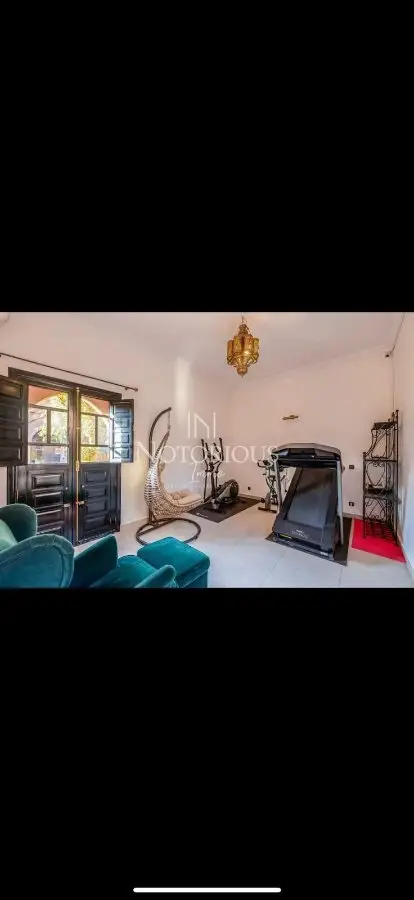 Villa style Riad à Louer ou à vendre